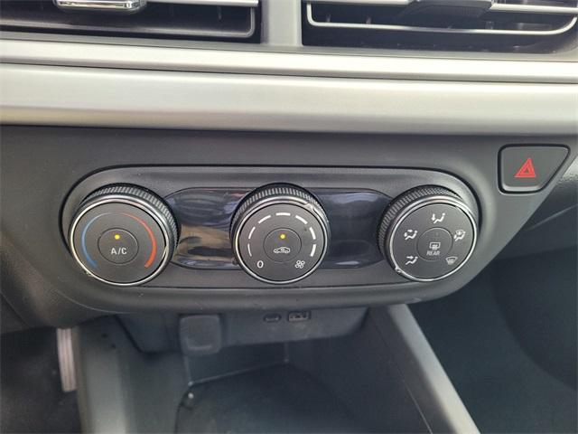 used 2025 Chevrolet Trax car, priced at $21,400