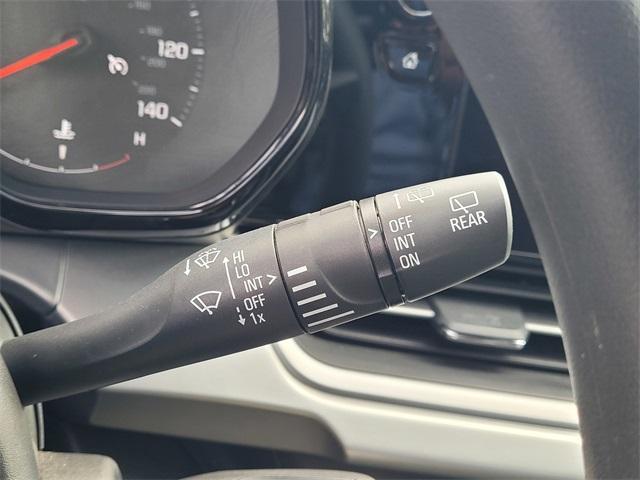 used 2025 Chevrolet Trax car, priced at $21,400