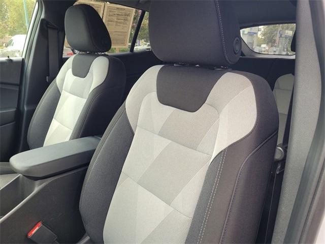 used 2025 Chevrolet Trax car, priced at $21,400