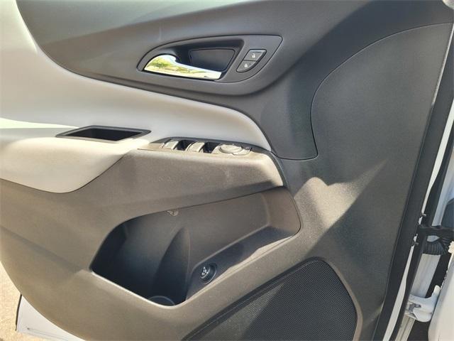 used 2022 Chevrolet Equinox car, priced at $26,006
