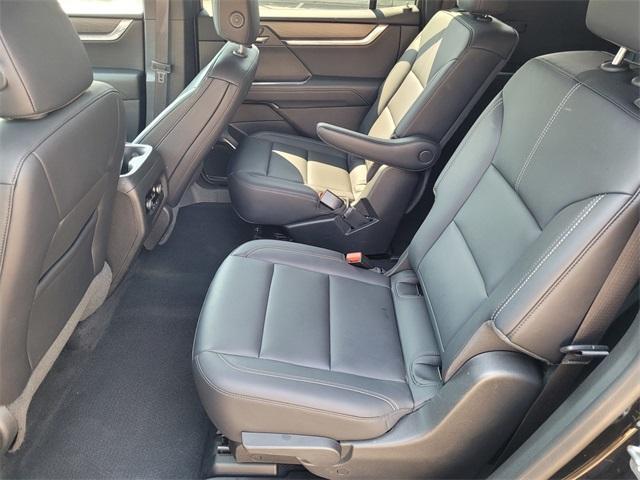 used 2024 GMC Acadia car, priced at $38,995