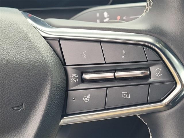 used 2024 Chevrolet Traverse car, priced at $40,829