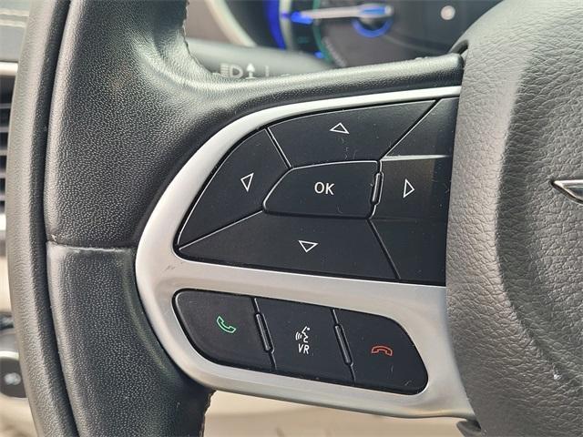 used 2022 Chrysler Pacifica Hybrid car, priced at $24,326