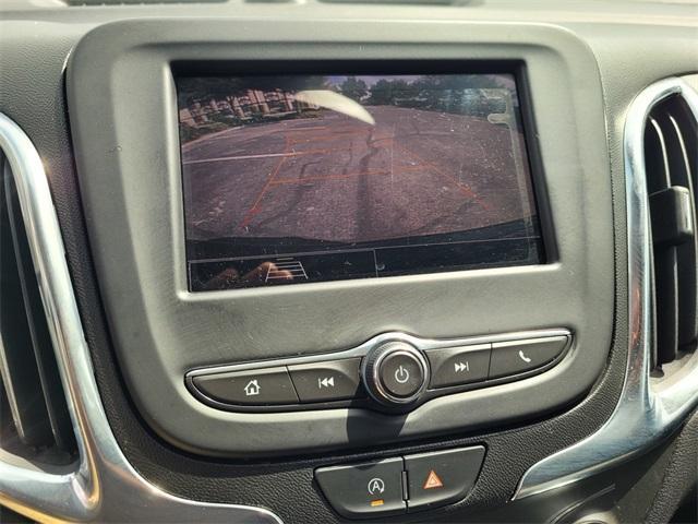 used 2022 Chevrolet Equinox car, priced at $25,138