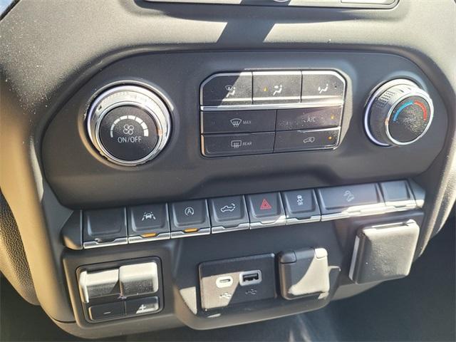 new 2025 Chevrolet Silverado 1500 car, priced at $51,615