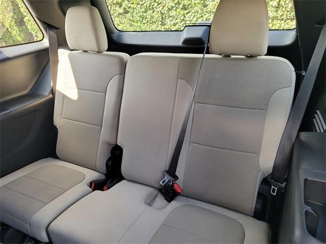 used 2022 Chevrolet Traverse car, priced at $30,268