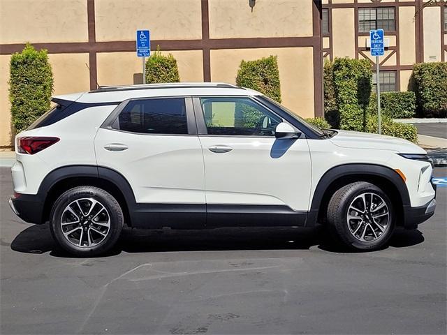 new 2025 Chevrolet TrailBlazer car, priced at $25,915