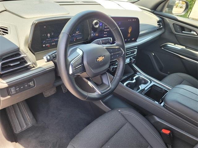 used 2024 Chevrolet Traverse car, priced at $40,295
