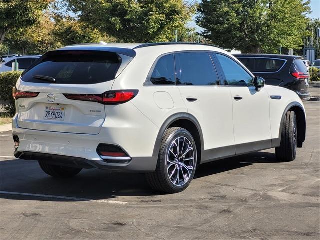 used 2025 Mazda CX-70 car