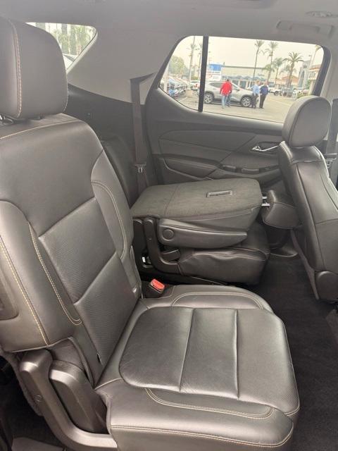 used 2021 Chevrolet Traverse car, priced at $29,400