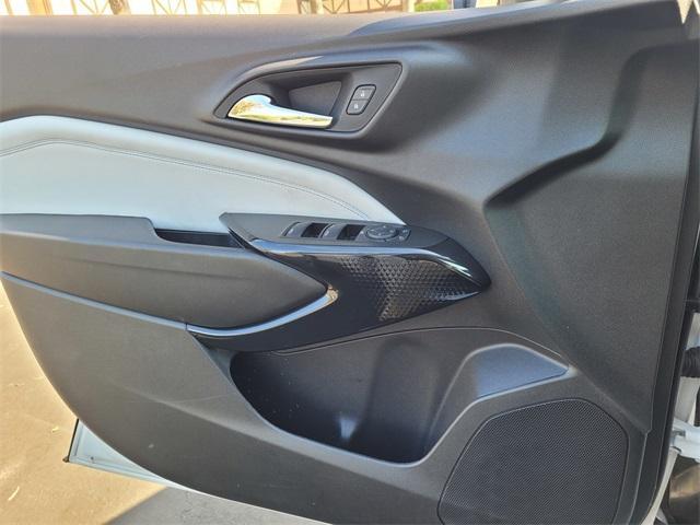 used 2025 Chevrolet Trax car, priced at $23,900