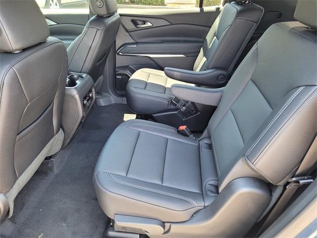 new 2025 Chevrolet Traverse car, priced at $49,767