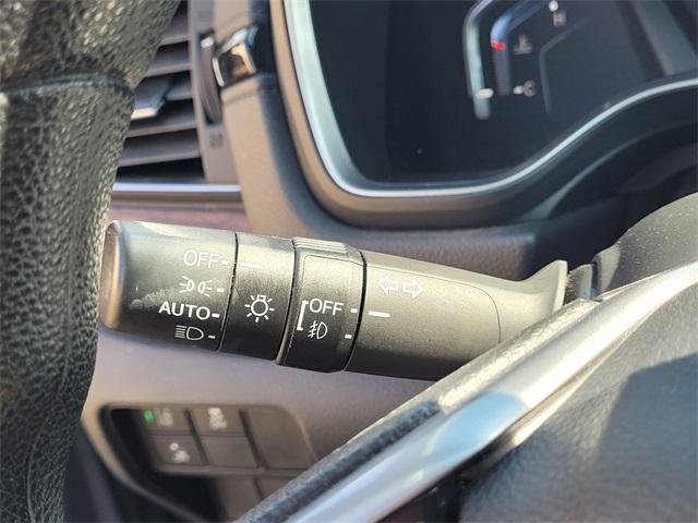 used 2021 Honda CR-V car, priced at $27,332