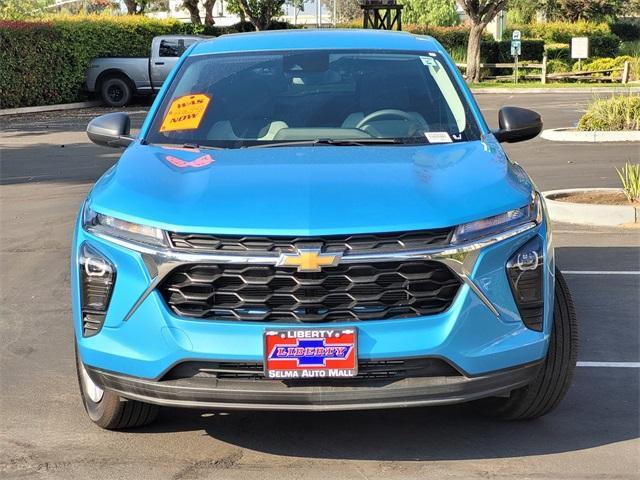 used 2025 Chevrolet Trax car, priced at $22,998