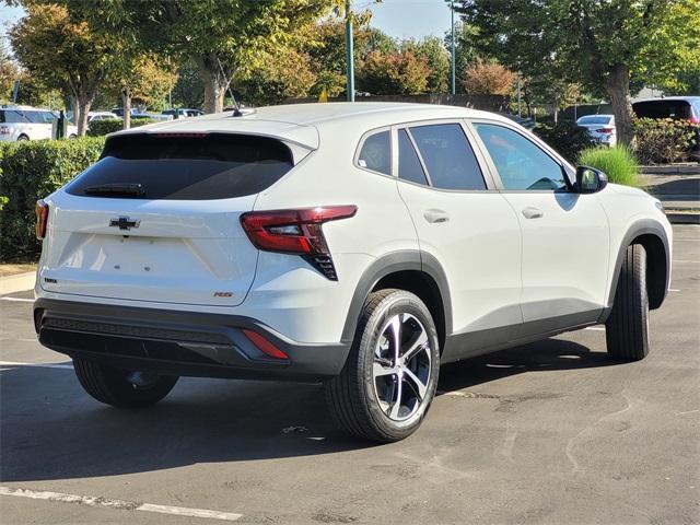 new 2025 Chevrolet Trax car, priced at $25,180