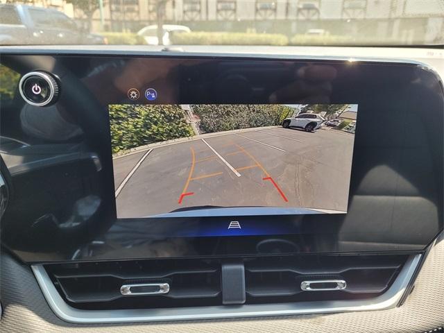 new 2026 Chevrolet Equinox car, priced at $32,453