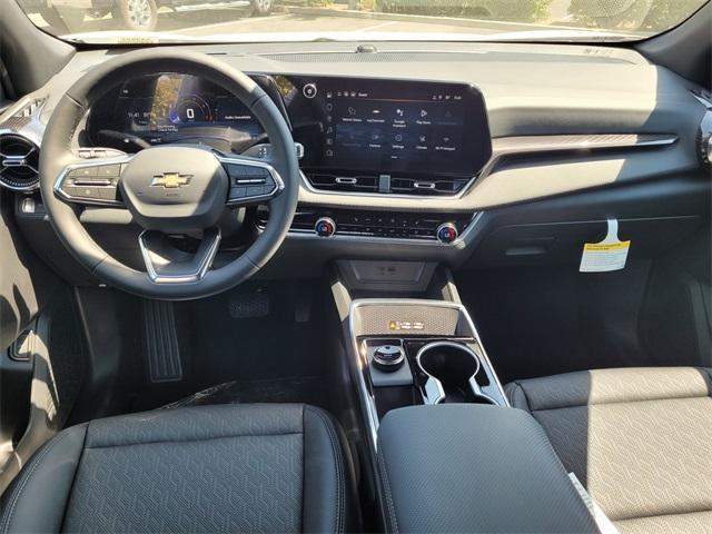 new 2026 Chevrolet Equinox car, priced at $32,453