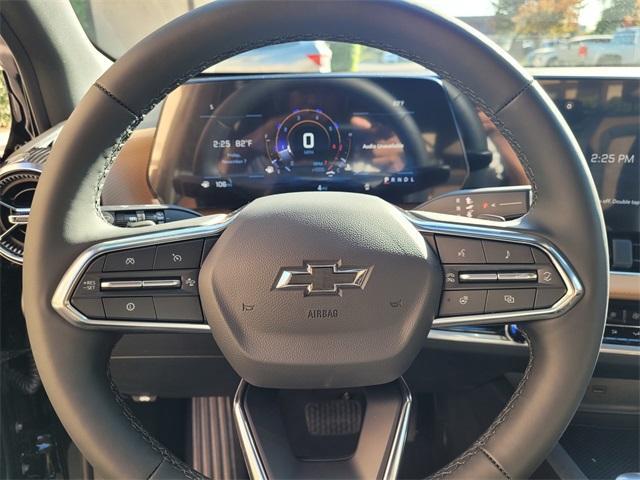 new 2026 Chevrolet Equinox car, priced at $33,345