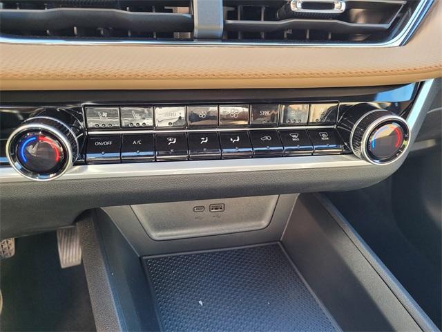 new 2026 Chevrolet Equinox car, priced at $33,345