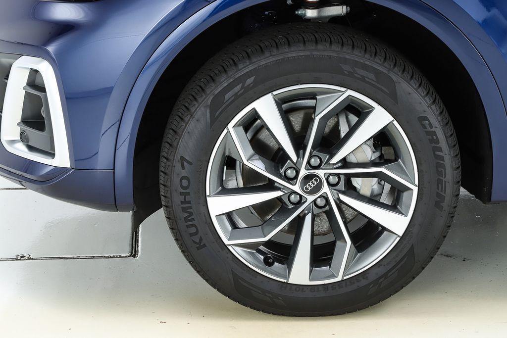 used 2025 Audi Q5 car, priced at $48,032