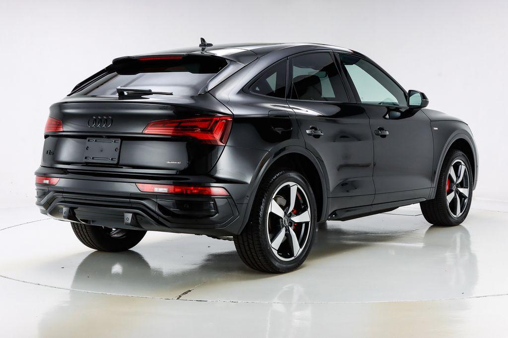 new 2024 Audi Q5 car, priced at $65,740