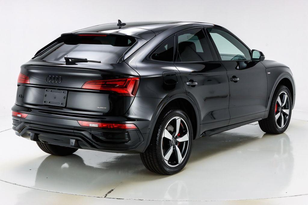 new 2024 Audi Q5 car, priced at $65,740