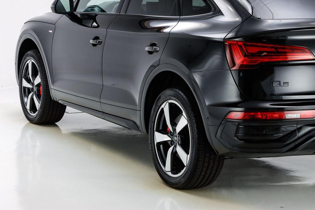 new 2024 Audi Q5 car, priced at $65,740