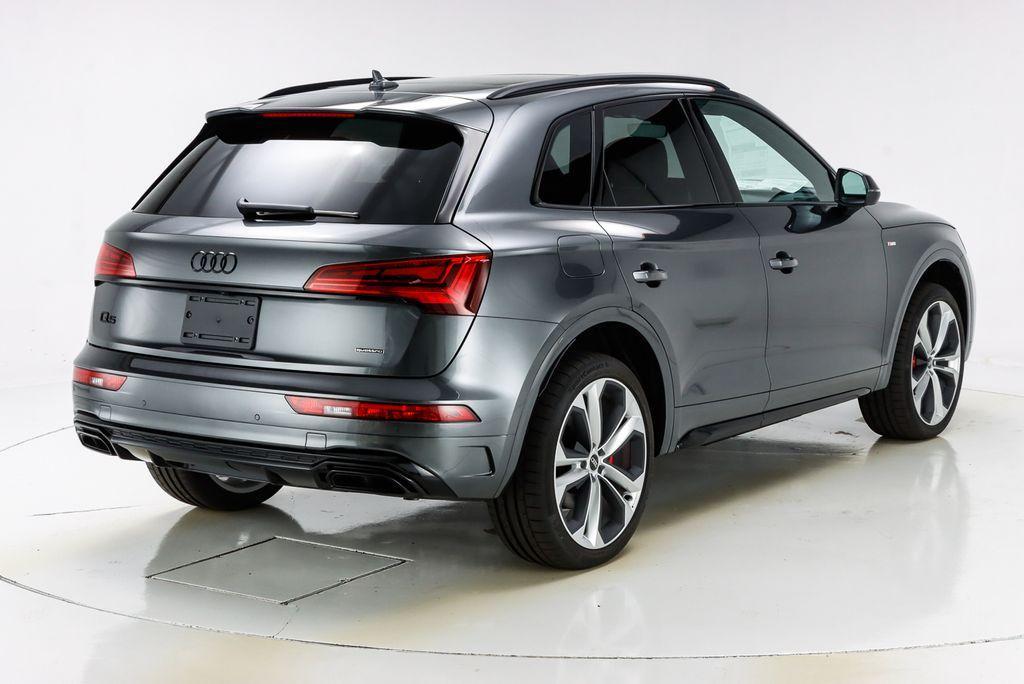 new 2025 Audi Q5 car, priced at $59,925