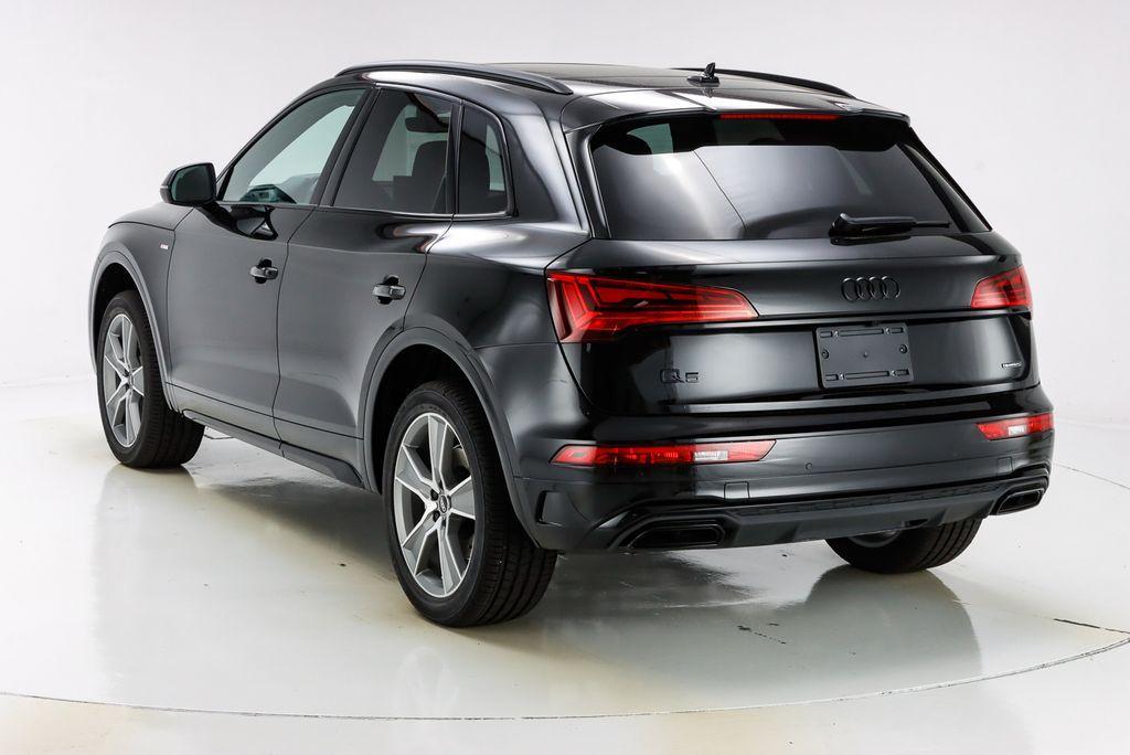 new 2025 Audi Q5 car, priced at $53,885