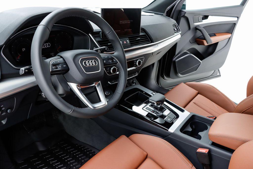 new 2025 Audi Q5 car, priced at $53,885