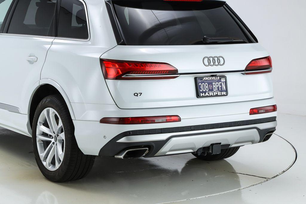 used 2025 Audi Q7 car, priced at $60,306