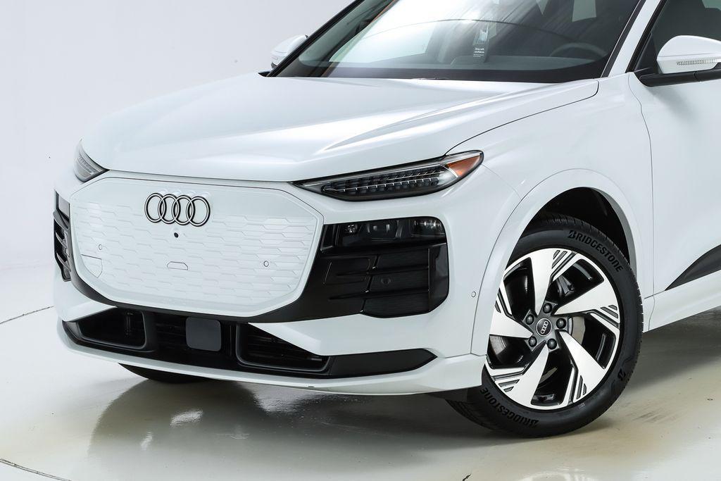 new 2025 Audi Q6 e-tron car, priced at $75,840