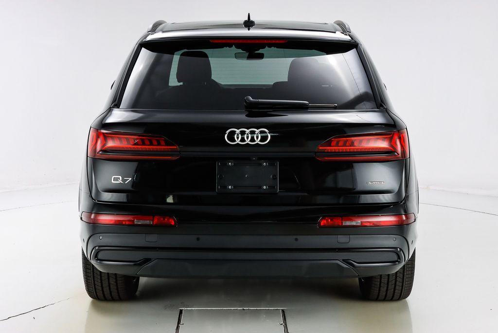 used 2024 Audi Q7 car, priced at $66,990