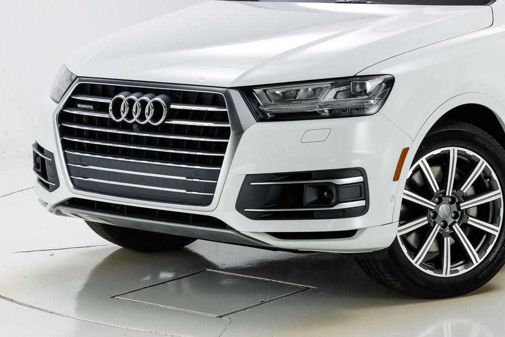 used 2019 Audi Q7 car, priced at $24,182