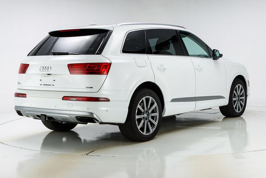 used 2019 Audi Q7 car, priced at $24,182