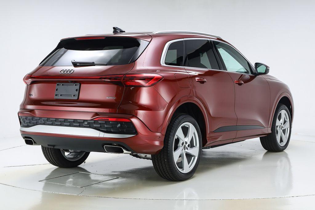 new 2025 Audi Q5 car, priced at $61,300