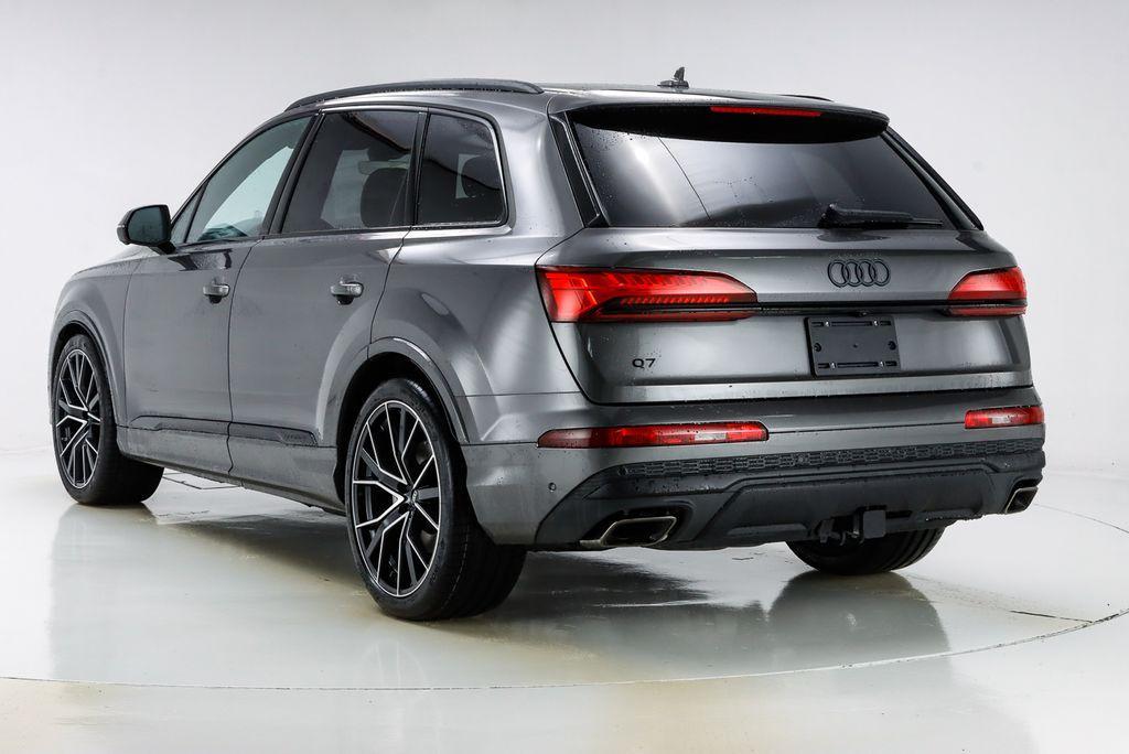 new 2025 Audi Q7 car, priced at $85,255