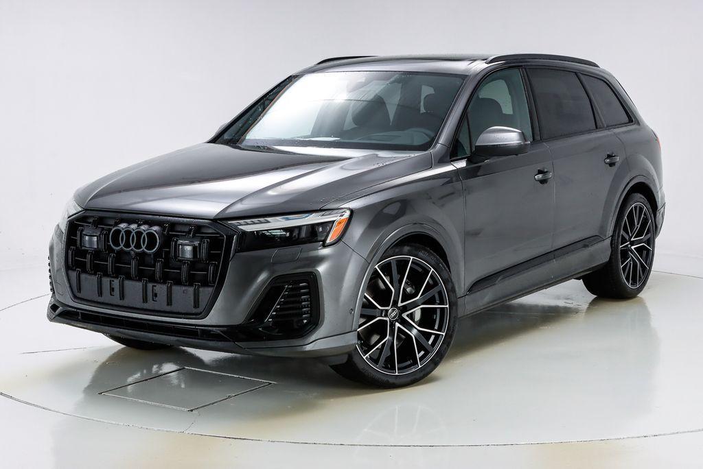 new 2025 Audi Q7 car, priced at $85,255