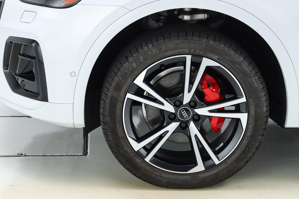 used 2025 Audi Q5 car, priced at $52,339