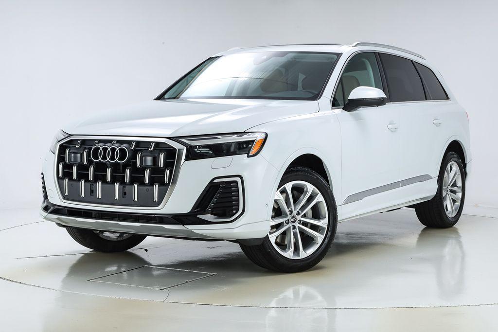used 2025 Audi Q7 car, priced at $53,263