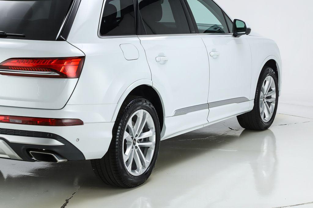 used 2025 Audi Q7 car, priced at $53,263