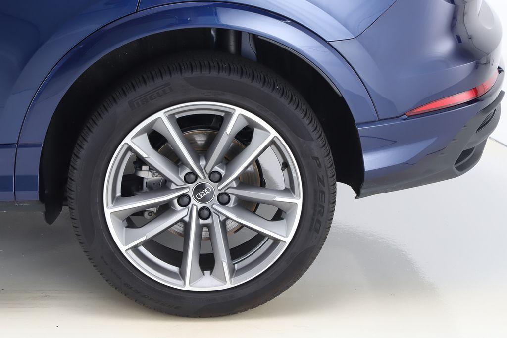 used 2024 Audi Q3 car, priced at $38,159