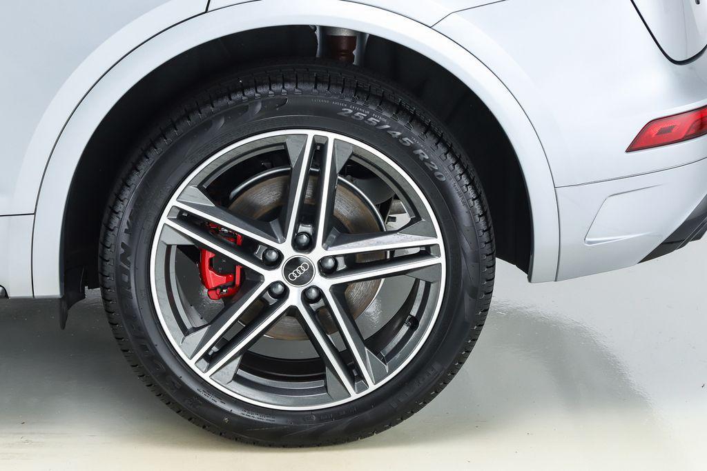 used 2025 Audi Q5 car, priced at $50,105