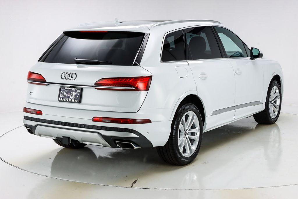 used 2025 Audi Q7 car, priced at $56,995