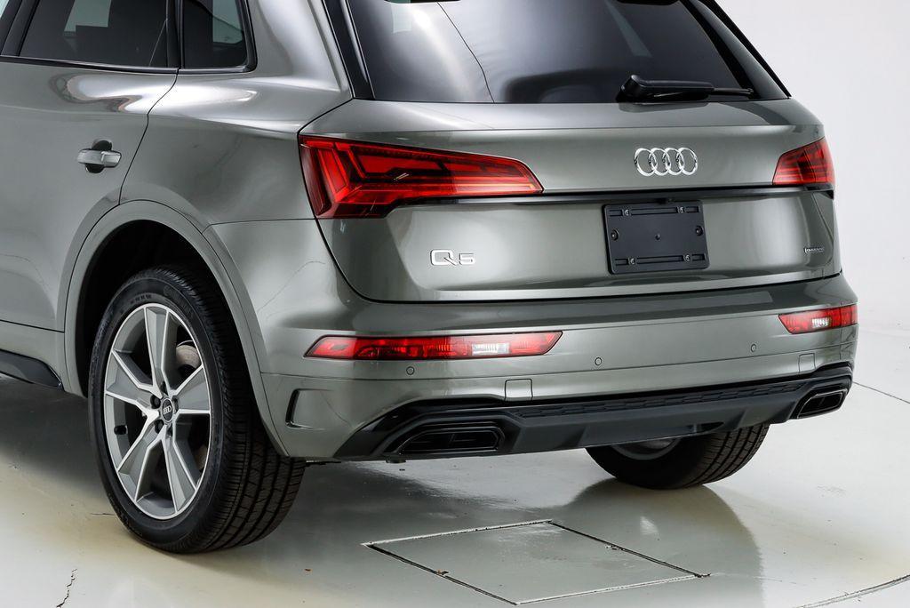 new 2025 Audi Q5 car, priced at $53,535