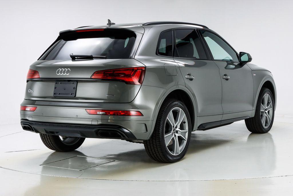 new 2025 Audi Q5 car, priced at $53,535