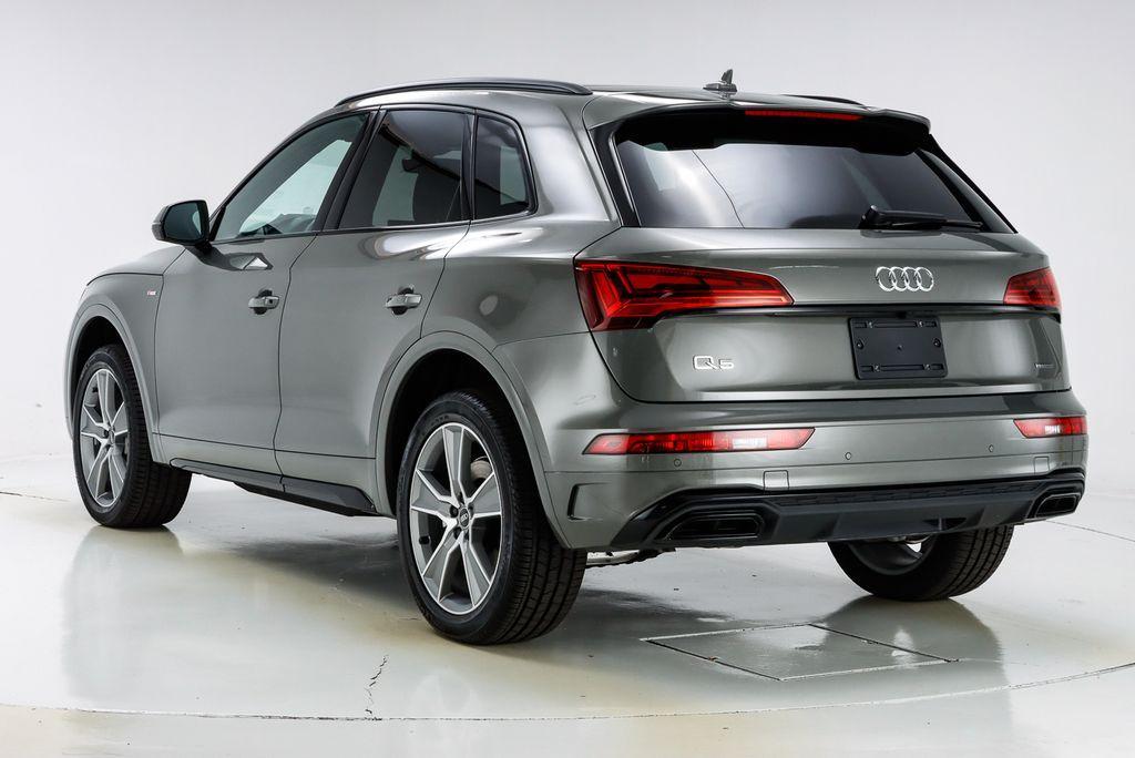 new 2025 Audi Q5 car, priced at $53,535