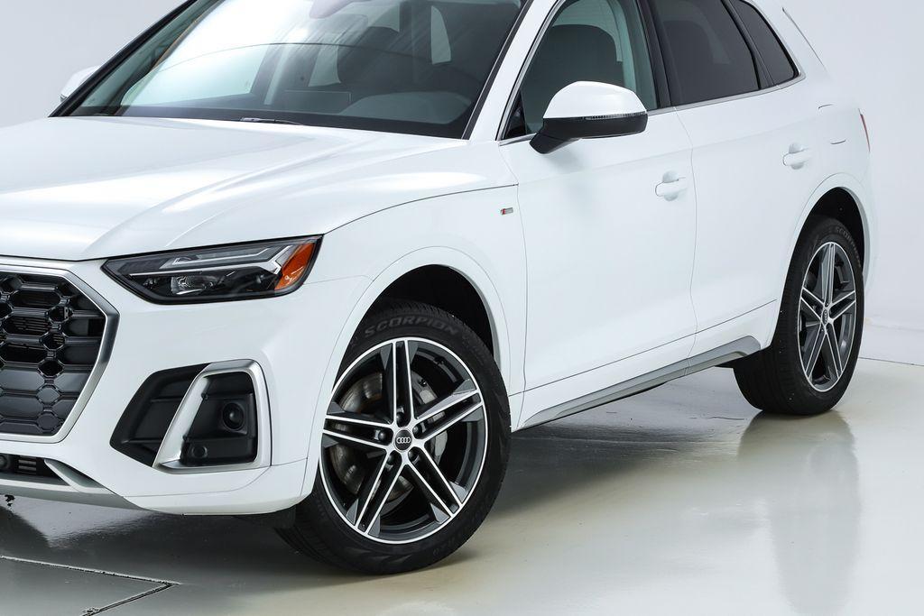 used 2024 Audi Q5 e car, priced at $46,391