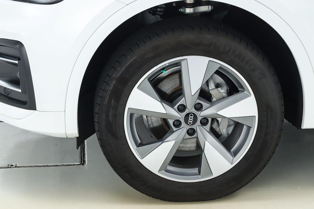 used 2024 Audi Q5 car, priced at $39,889