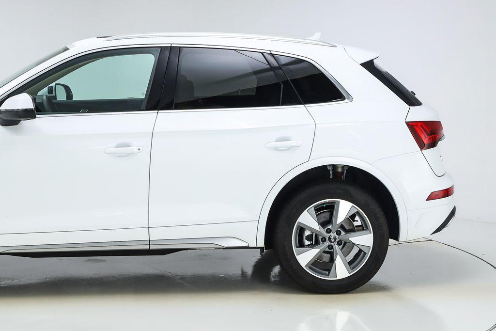 used 2024 Audi Q5 car, priced at $39,889